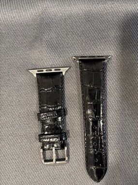 Black Leather Croc-Embossed Watch Band for Apple Watch